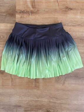 Pleated Ombre Green-Black Mini Skirt